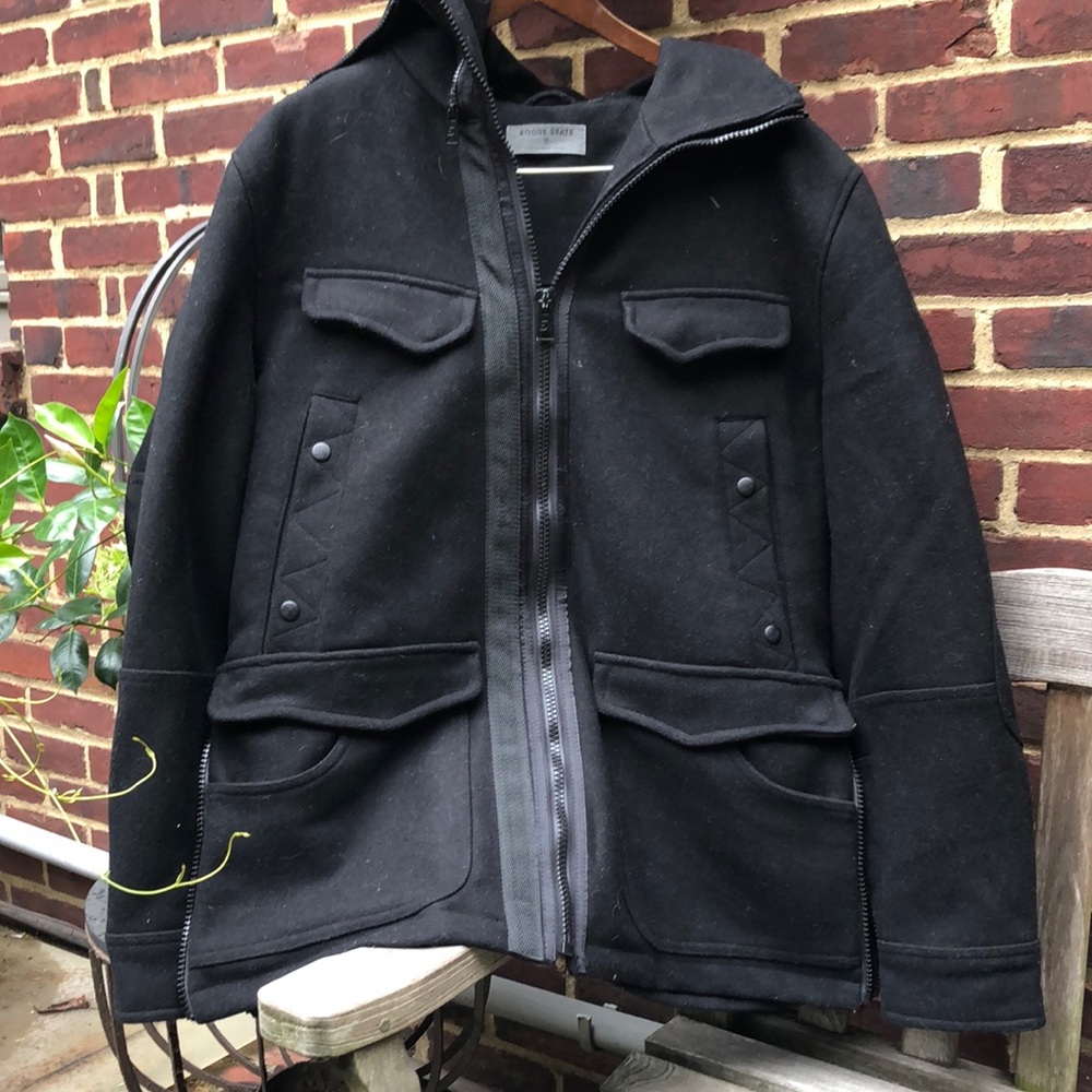 Black wool men’s 3/4 length peacoat